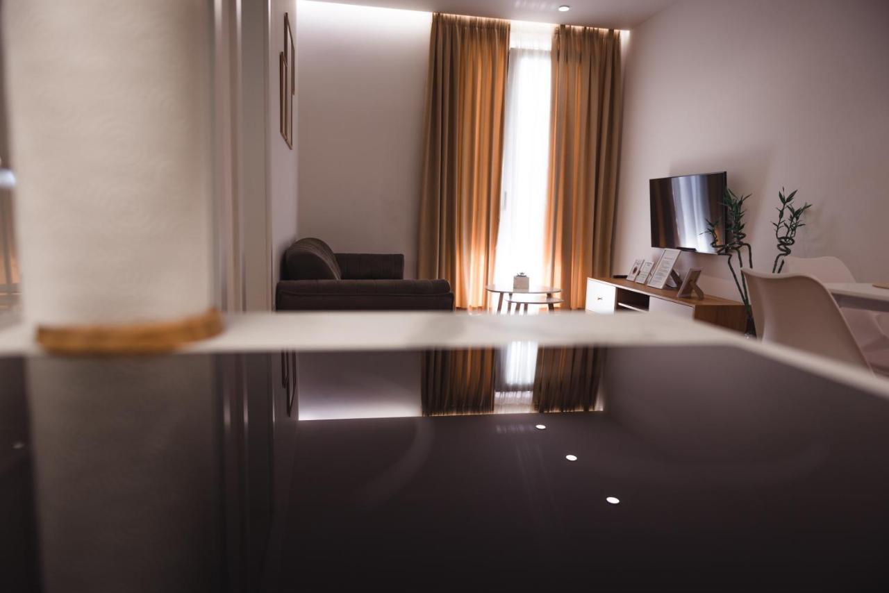 Tam Serviced Apartment City Center No4 티라나 외부 사진